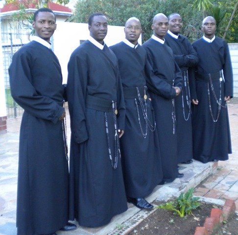 novices posing